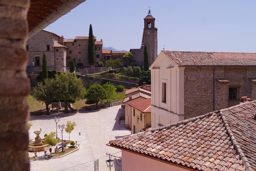 Hotel Dimora Della Fonte Greccio Exterior foto
