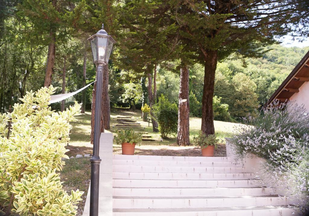 Hotel Dimora Della Fonte Greccio Exterior foto