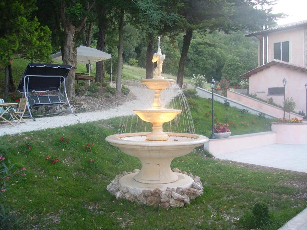 Hotel Dimora Della Fonte Greccio Zimmer foto