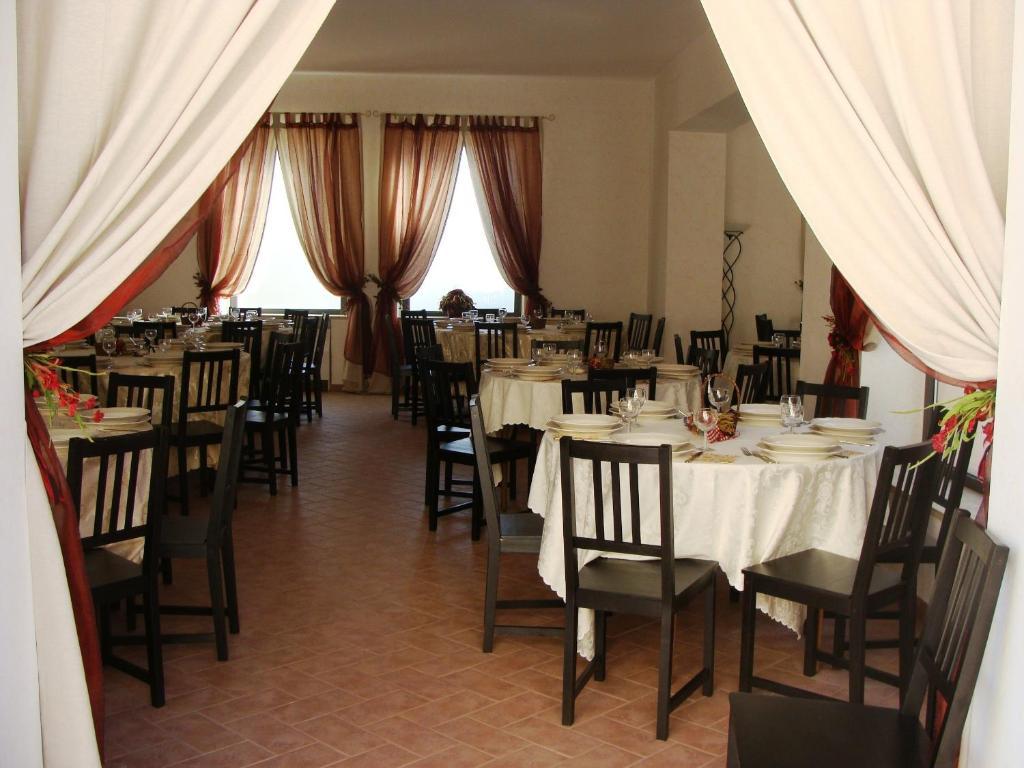 Hotel Dimora Della Fonte Greccio Exterior foto